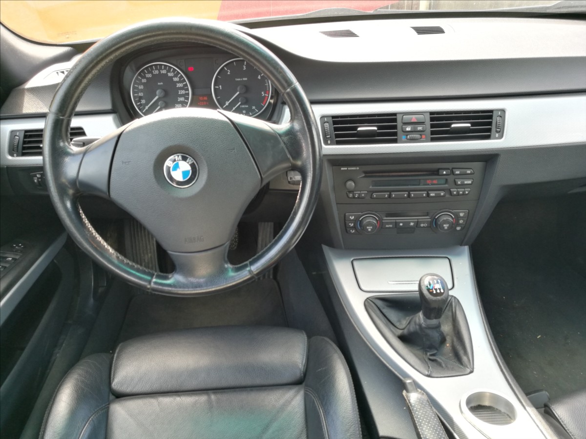 bmw-rada-3-2-0-d-320d-kombi - 4