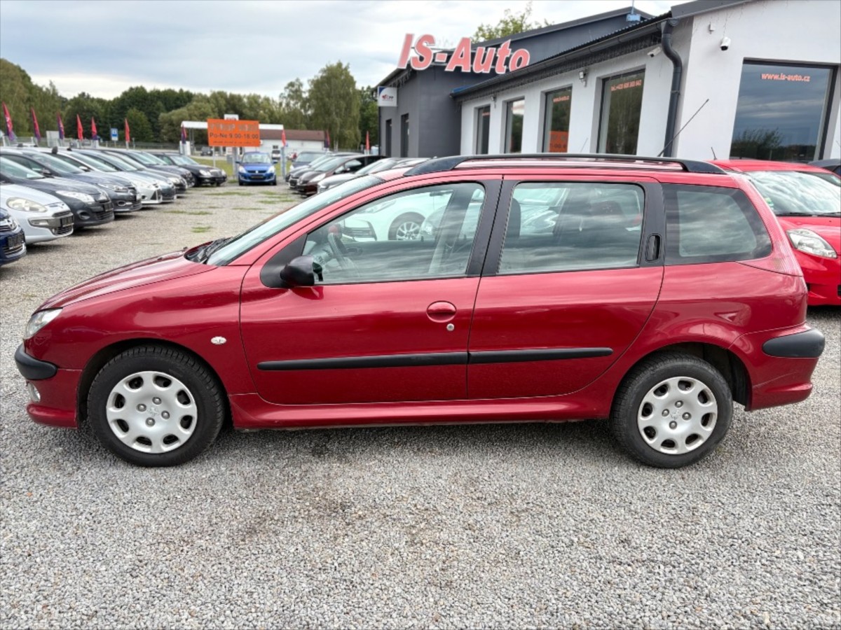 peugeot-206-1-4-hdi-combi - 4