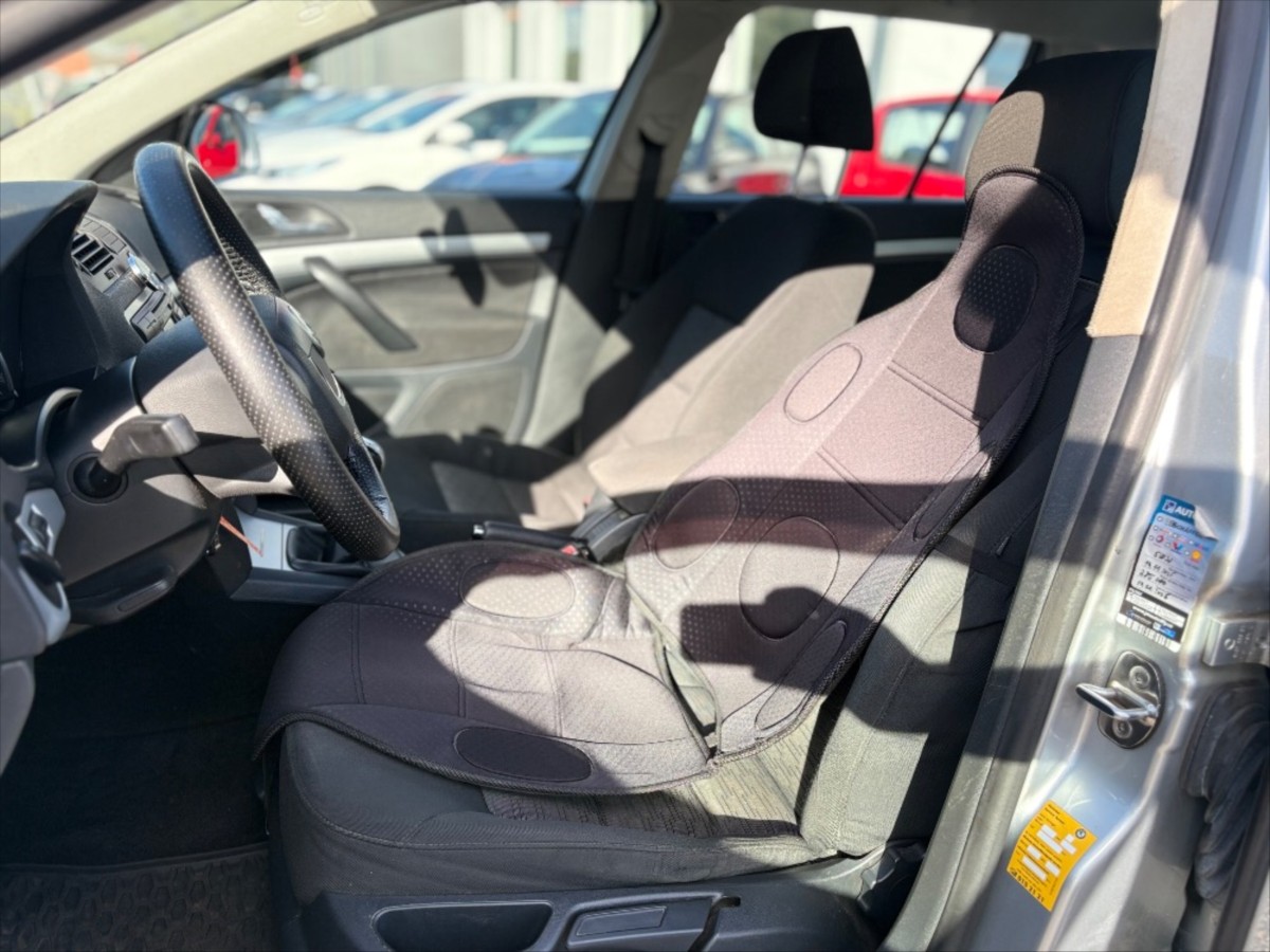 skoda-octavia-1-9-tdi-combi-4x4 - 9