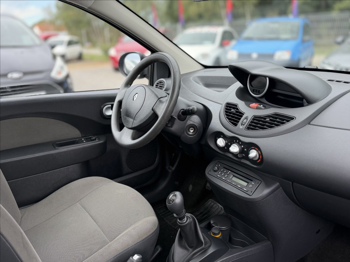 renault-twingo-1-2 - 6