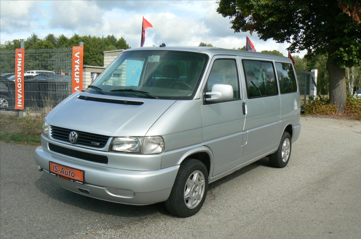 Volkswagen Multivan 2,5 TDi  4x4 MAXI DOT