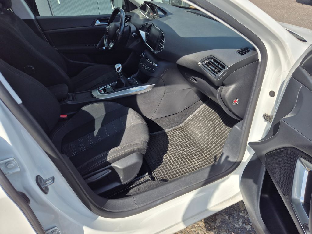 peugeot-308-1-6hdi-88kw-odpocet-dph - 9