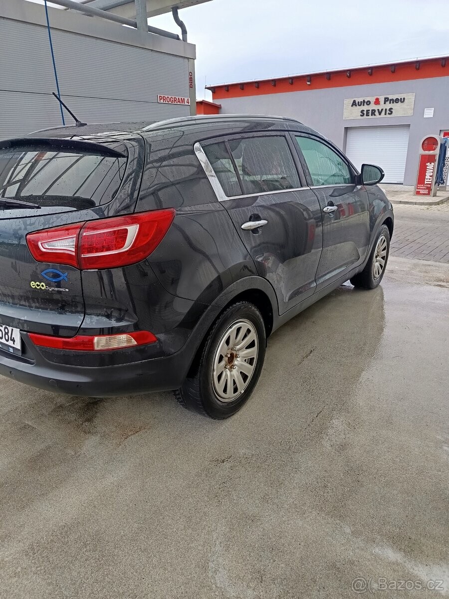 kia-sportage-1-7-crdi - 1