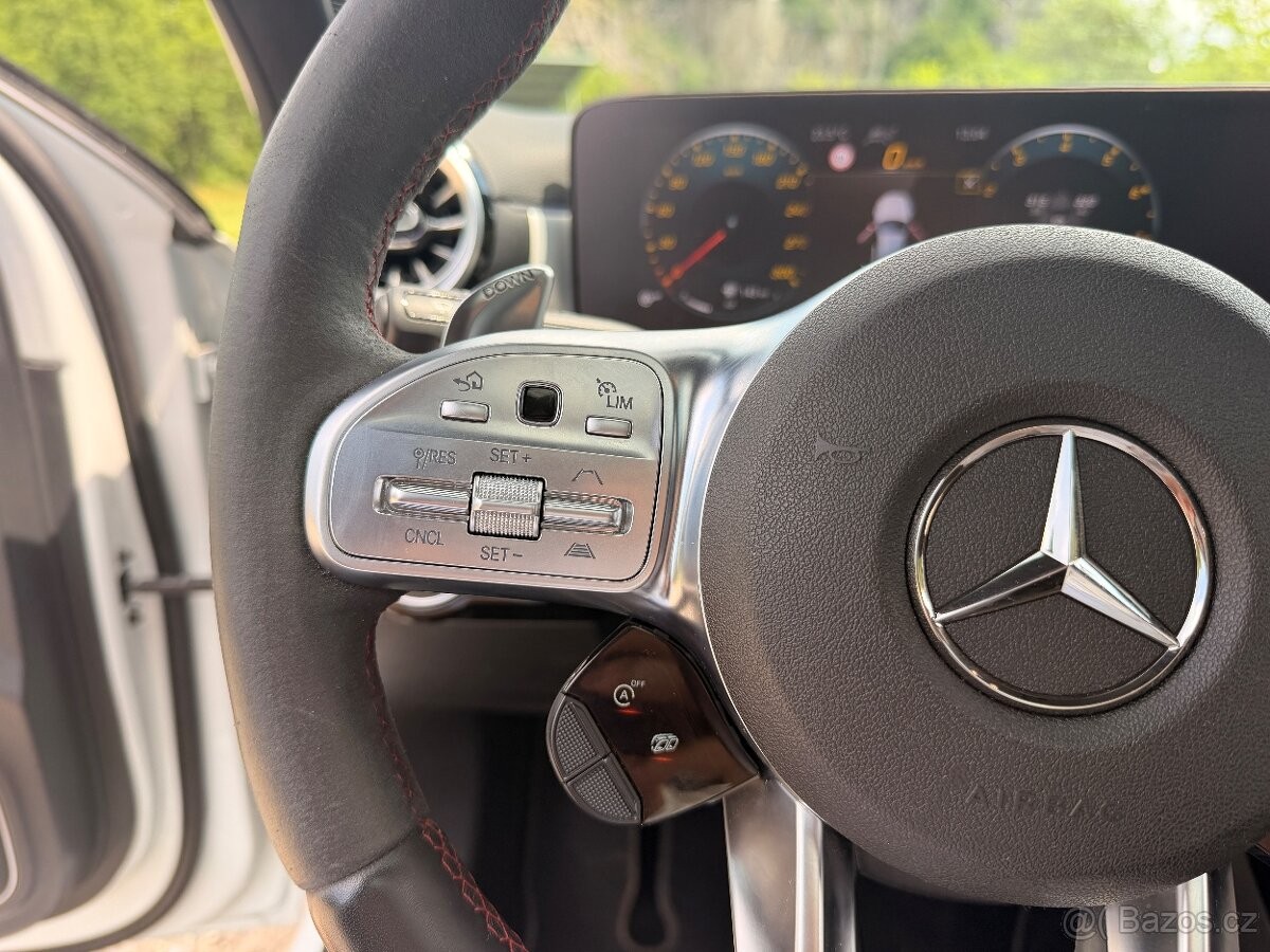 mercedes-benz-tridy-a-2-0-s-amg-4matic-pano - 8
