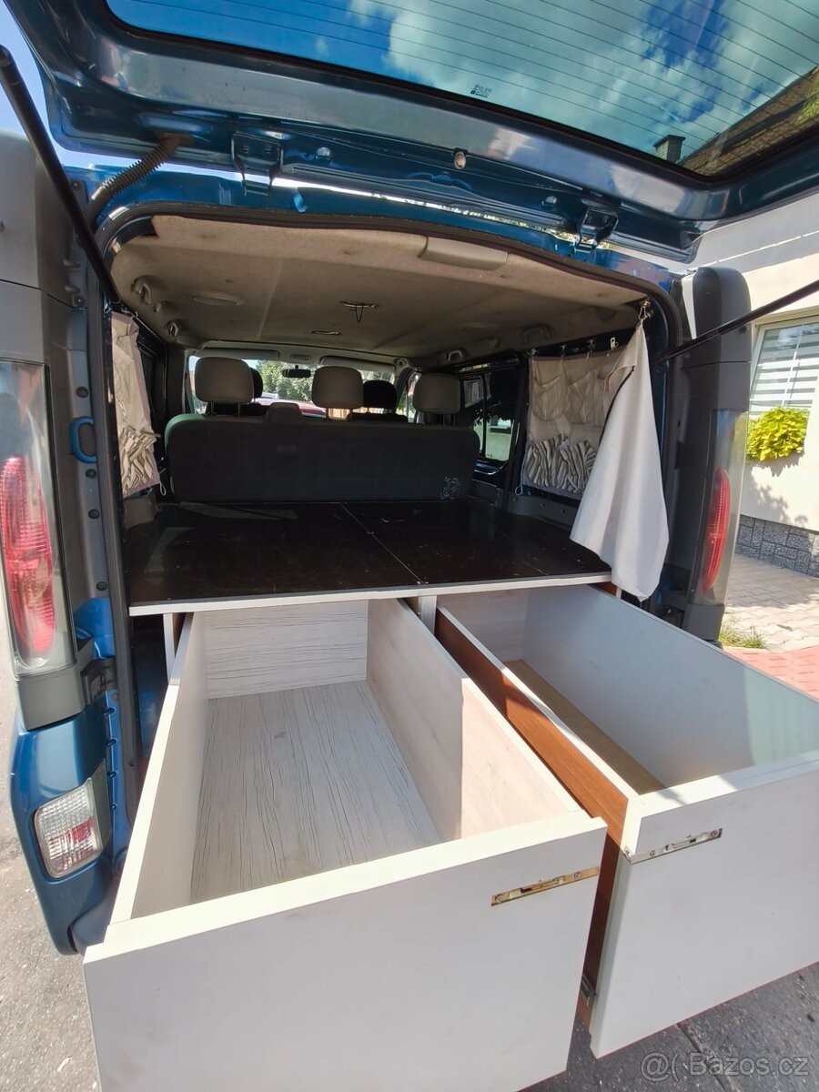 opel-vivaro-1-9-obytne-auto - 5