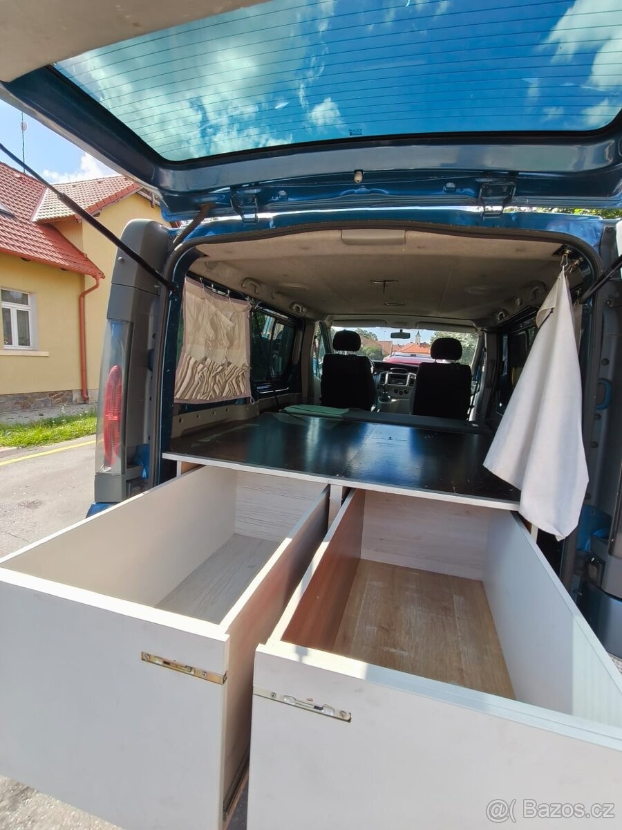 opel-vivaro-1-9-obytne-auto - 8