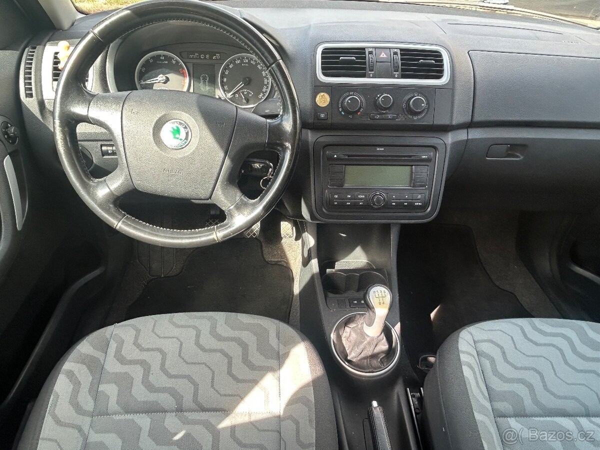 skoda-roomster-1-4-16v-63-kw-177777-km - 3