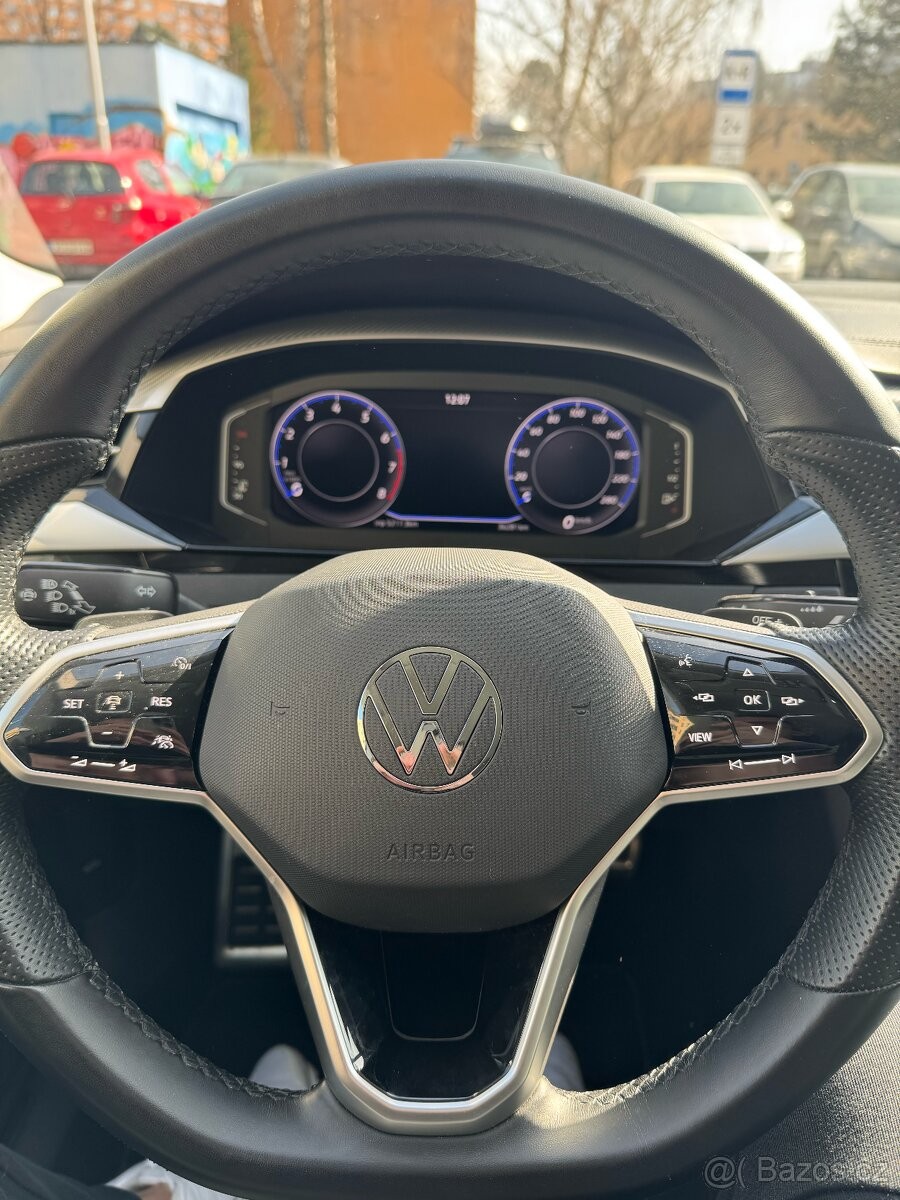 volkswagen-arteon-2-0-tsi-140-kw-elegance-2022 - 3
