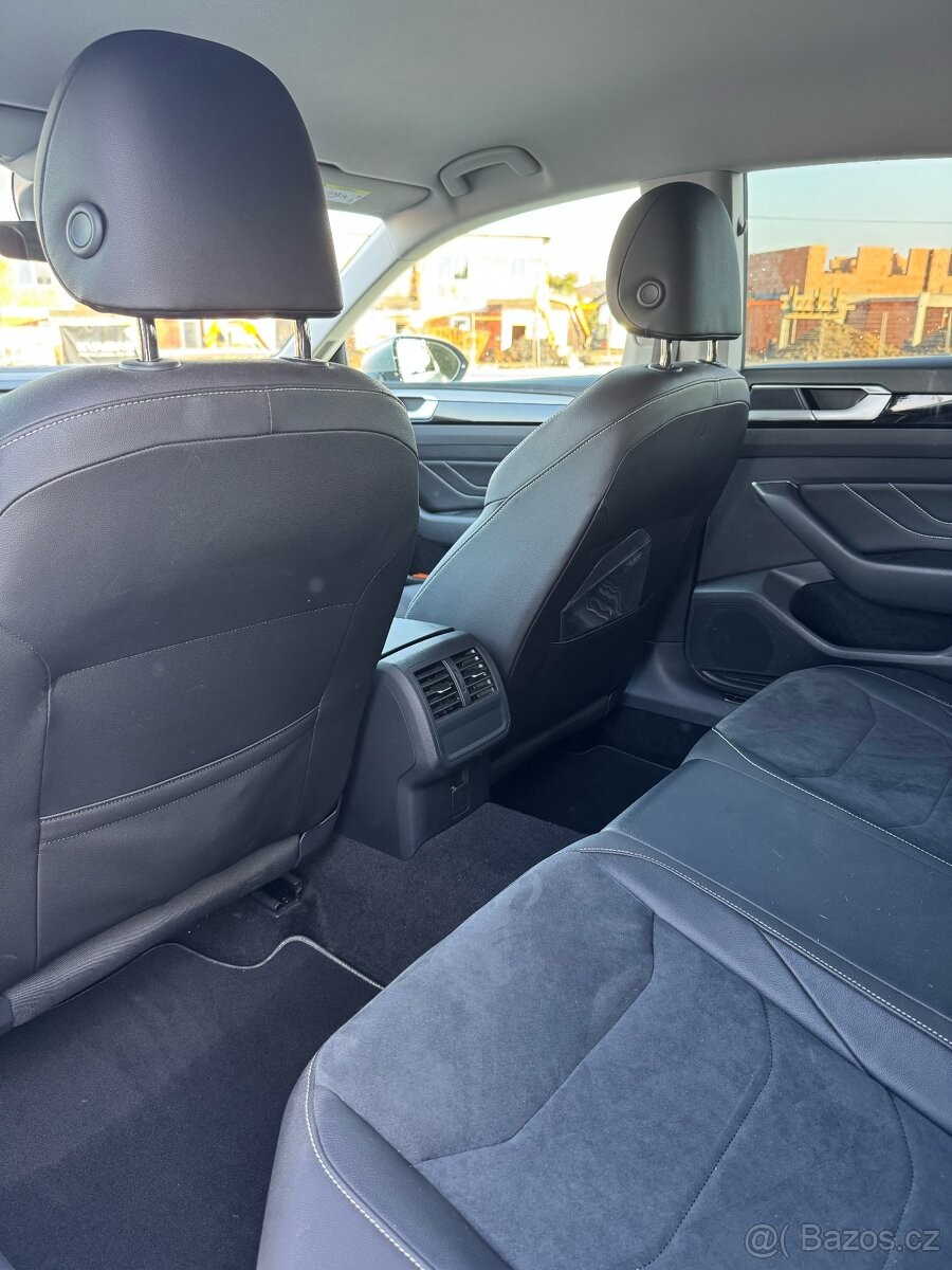 volkswagen-arteon-2-0-tsi-140-kw-elegance-2022 - 5