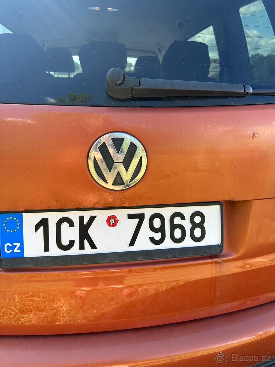 volkswagen-touran-2-0-tdi - 2