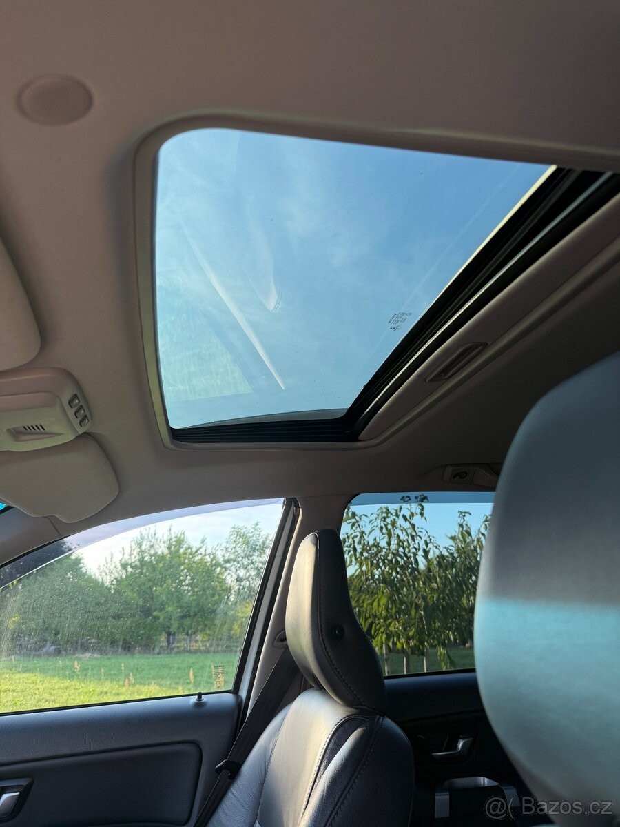 volvo-xc90-2-4 - 5