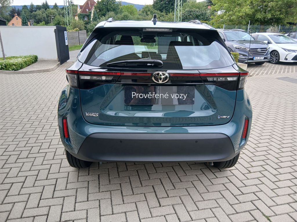 toyota-yaris-cross-1-5-hybrid-e-cvt-comfort - 4