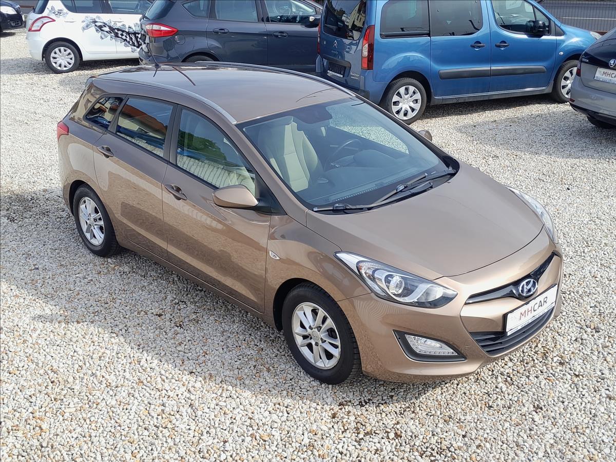 Hyundai i30 1,4i16V 73kW