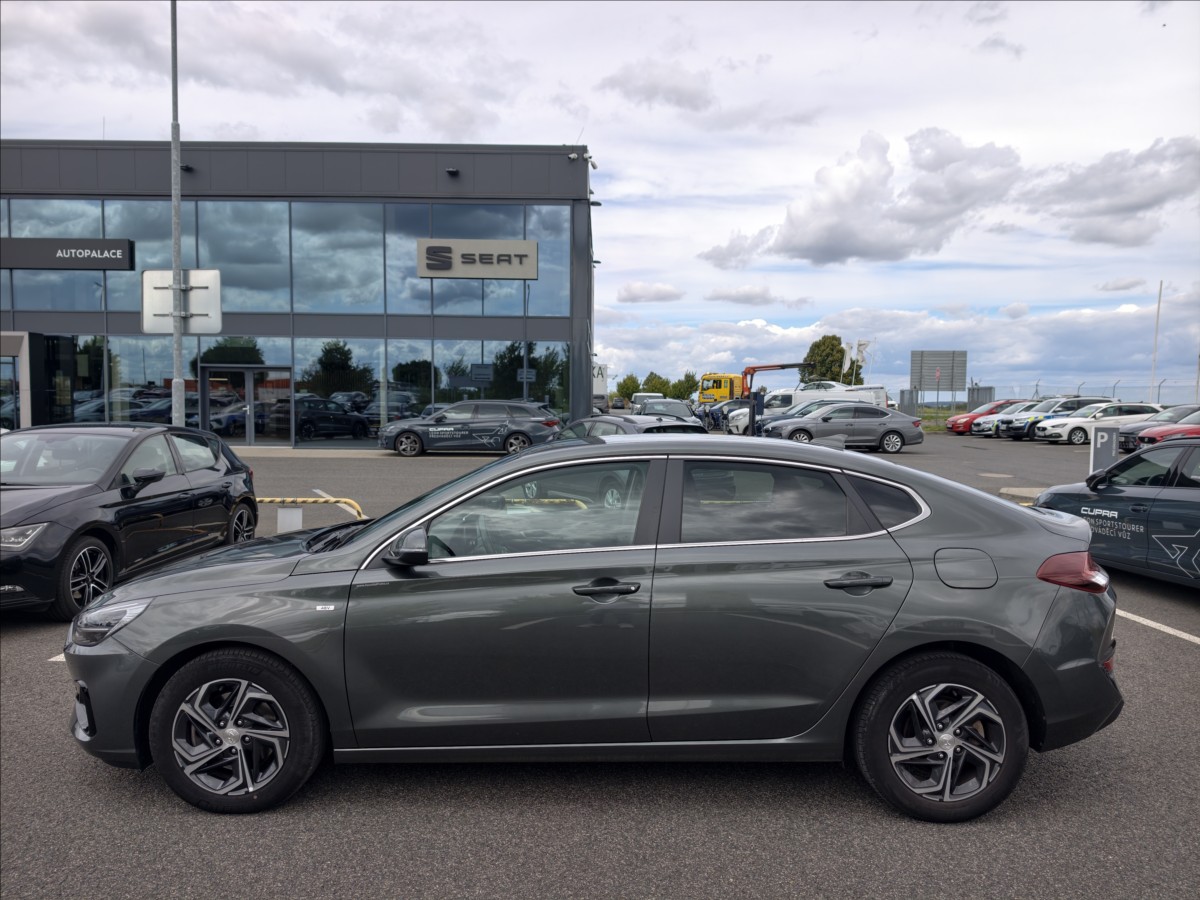 hyundai-i30-1-5-t-gdi-smart-navi-dct - 2