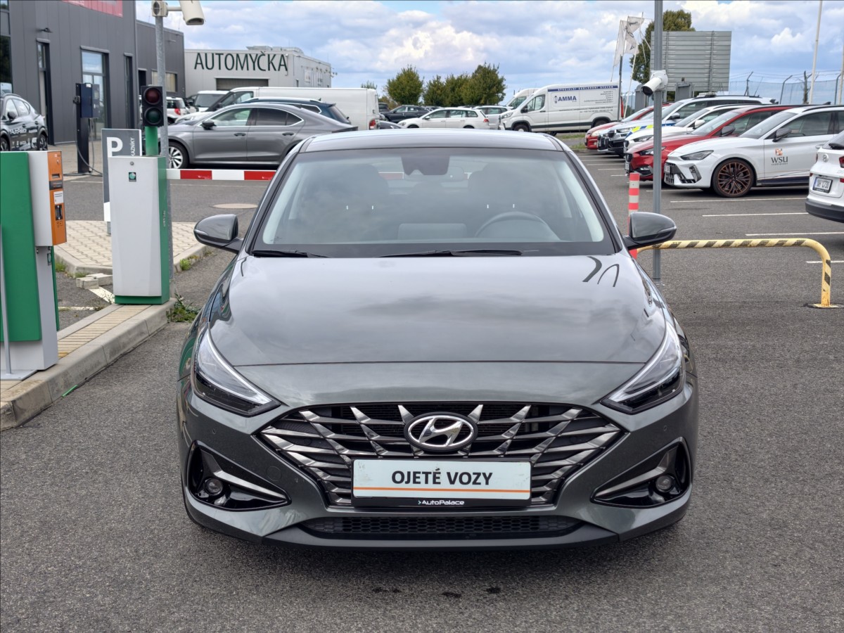 hyundai-i30-1-5-t-gdi-smart-navi-dct - 3