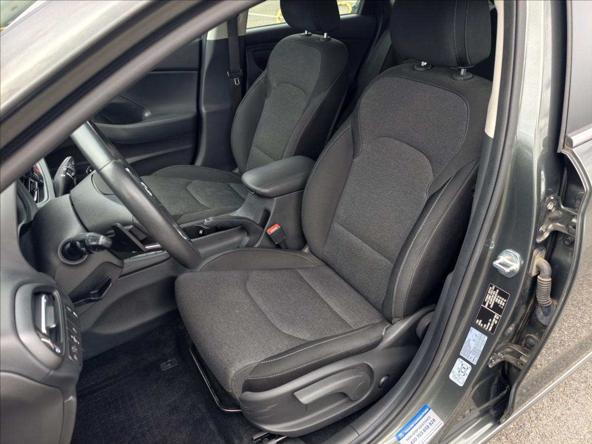 hyundai-i30-1-5-t-gdi-smart-navi-dct - 9