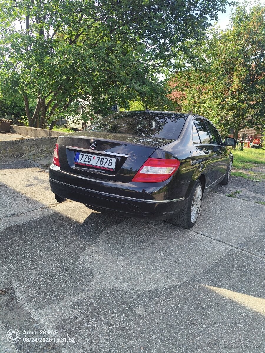 mercedes-benz-tridy-c-2-0-c220-cdi-2008-automat - 6