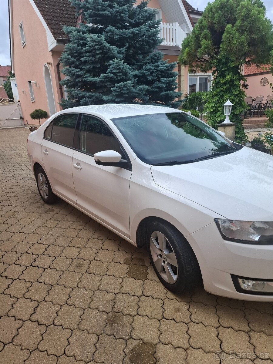 skoda-rapid-1-4-tdi - 2