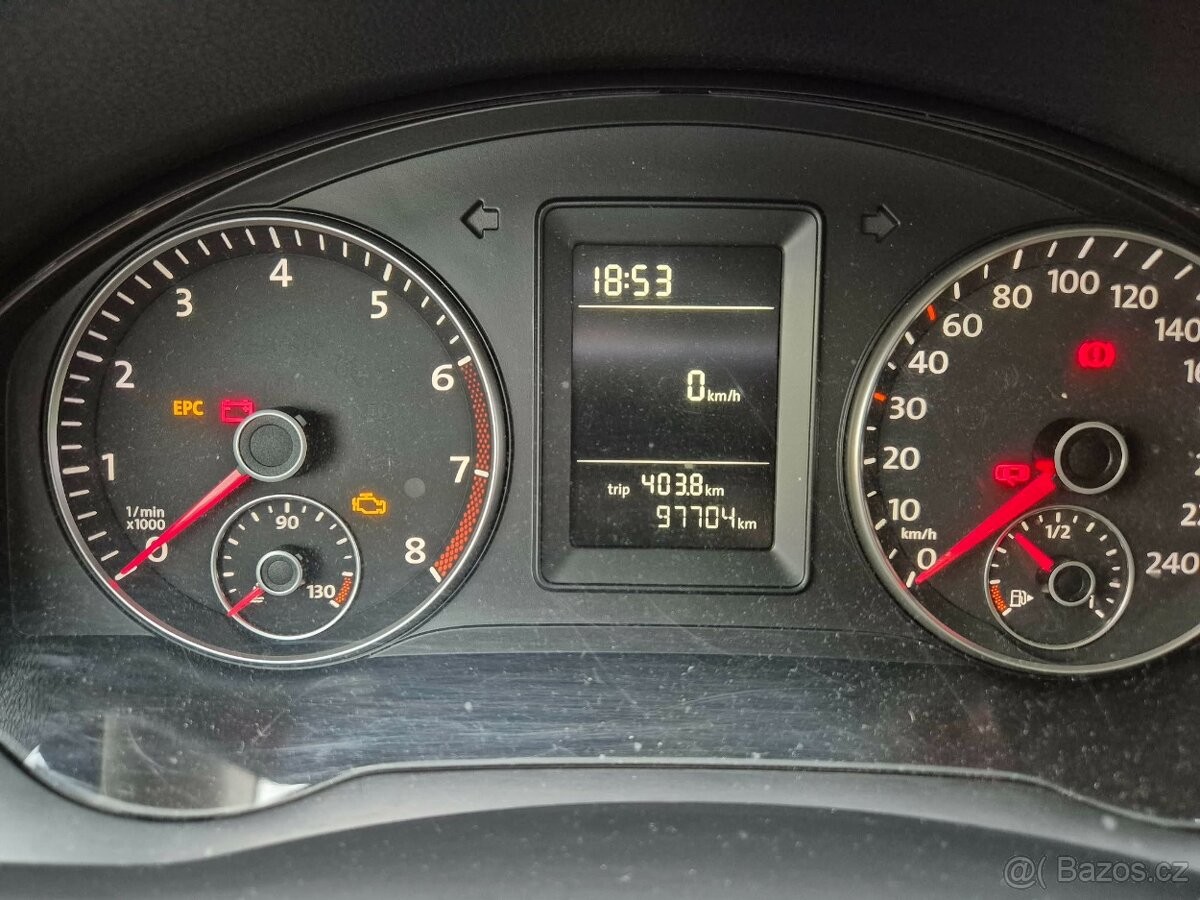 volkswagen-golf-plus-1-4-tsi-90kw-r-v-2009-2-majitel - 2