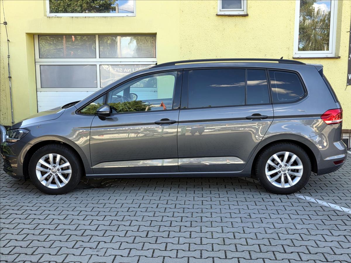 volkswagen-touran-1-2-tsi-7mist-cebia - 6