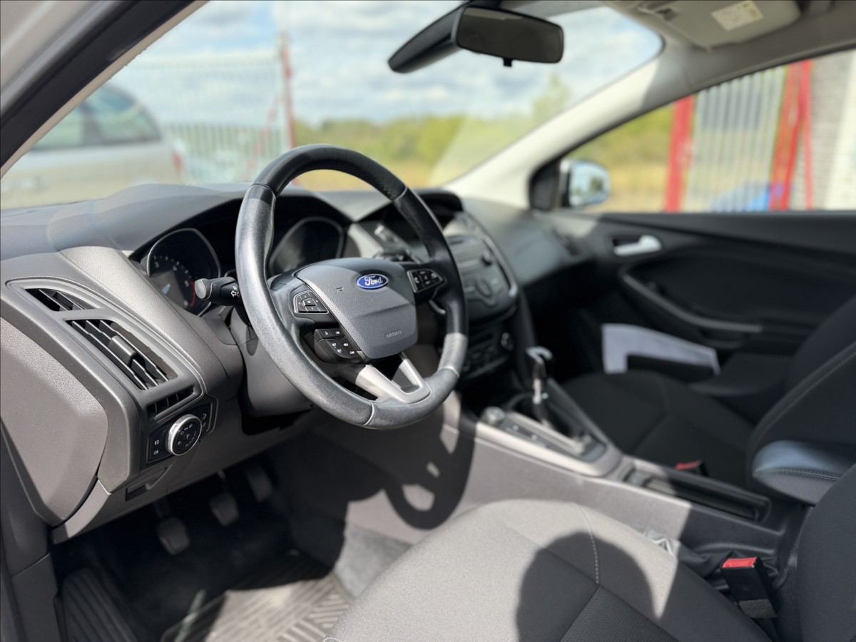 ford-focus-1-5-tdci - 9