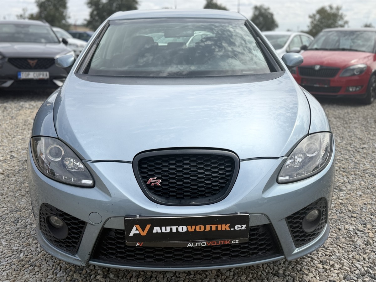 seat-leon-2-0-tdi-fr-nove-rozvody - 1
