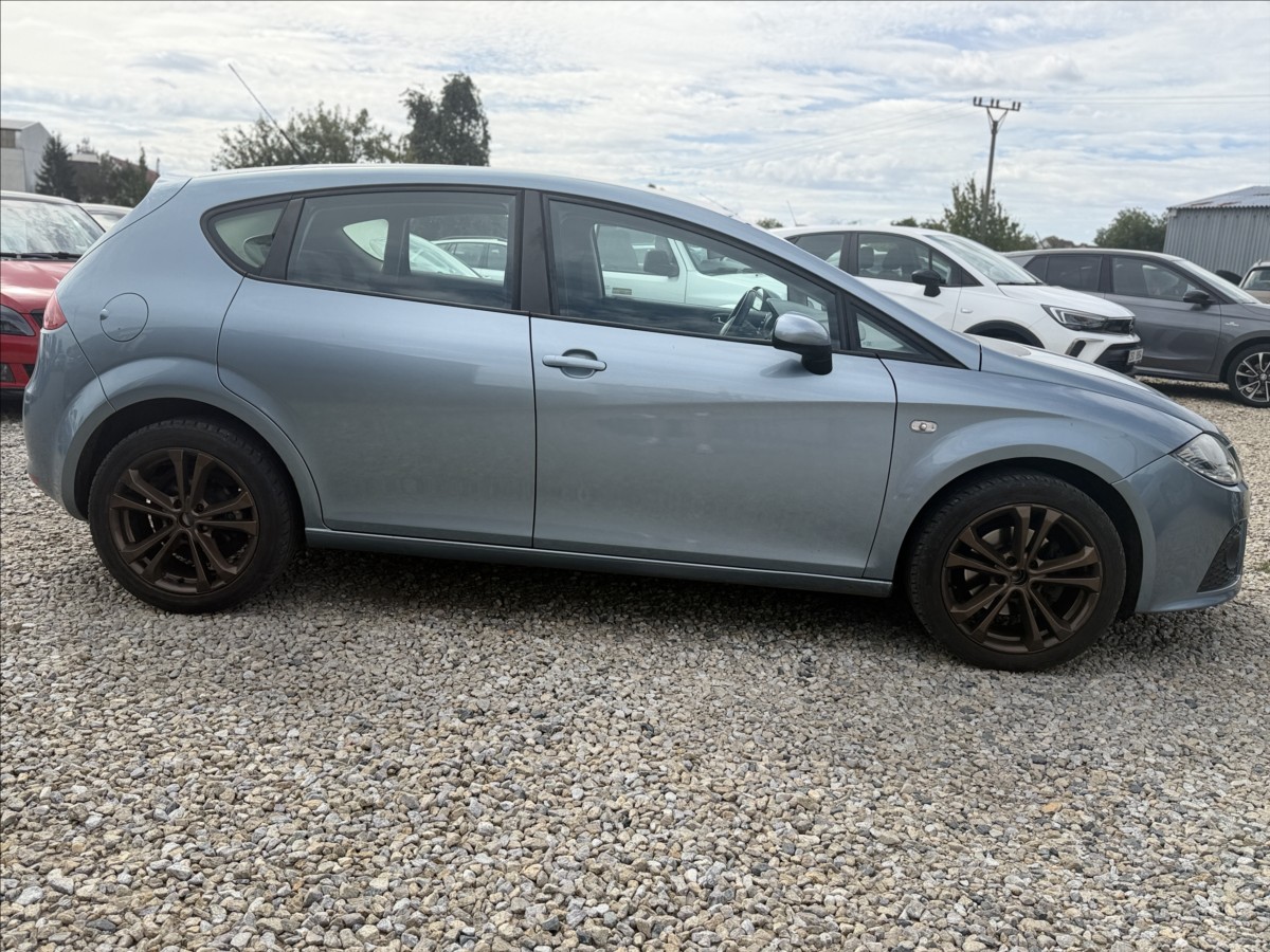 seat-leon-2-0-tdi-fr-nove-rozvody - 3
