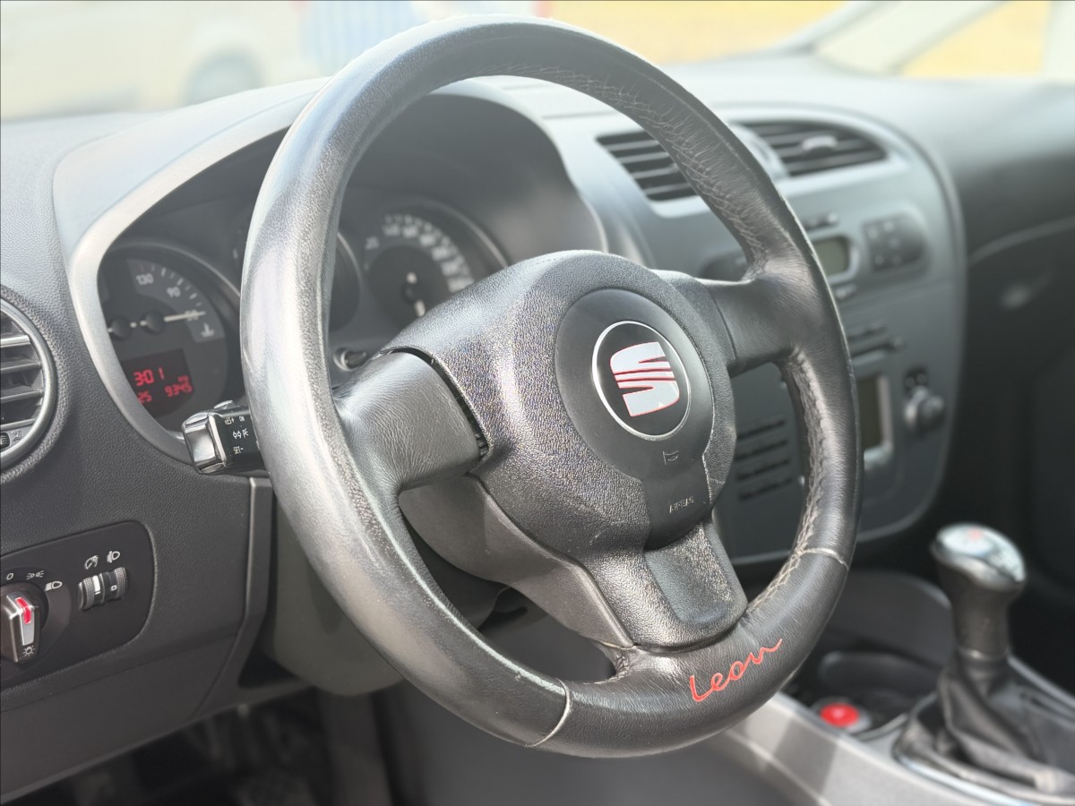 seat-leon-2-0-tdi-fr-nove-rozvody - 9
