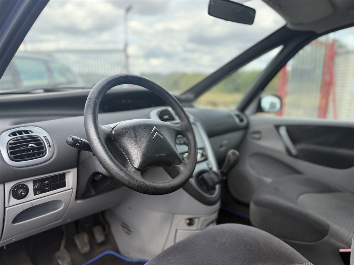 citroen-xsara-1-6-i-tazne-zarizeni - 9