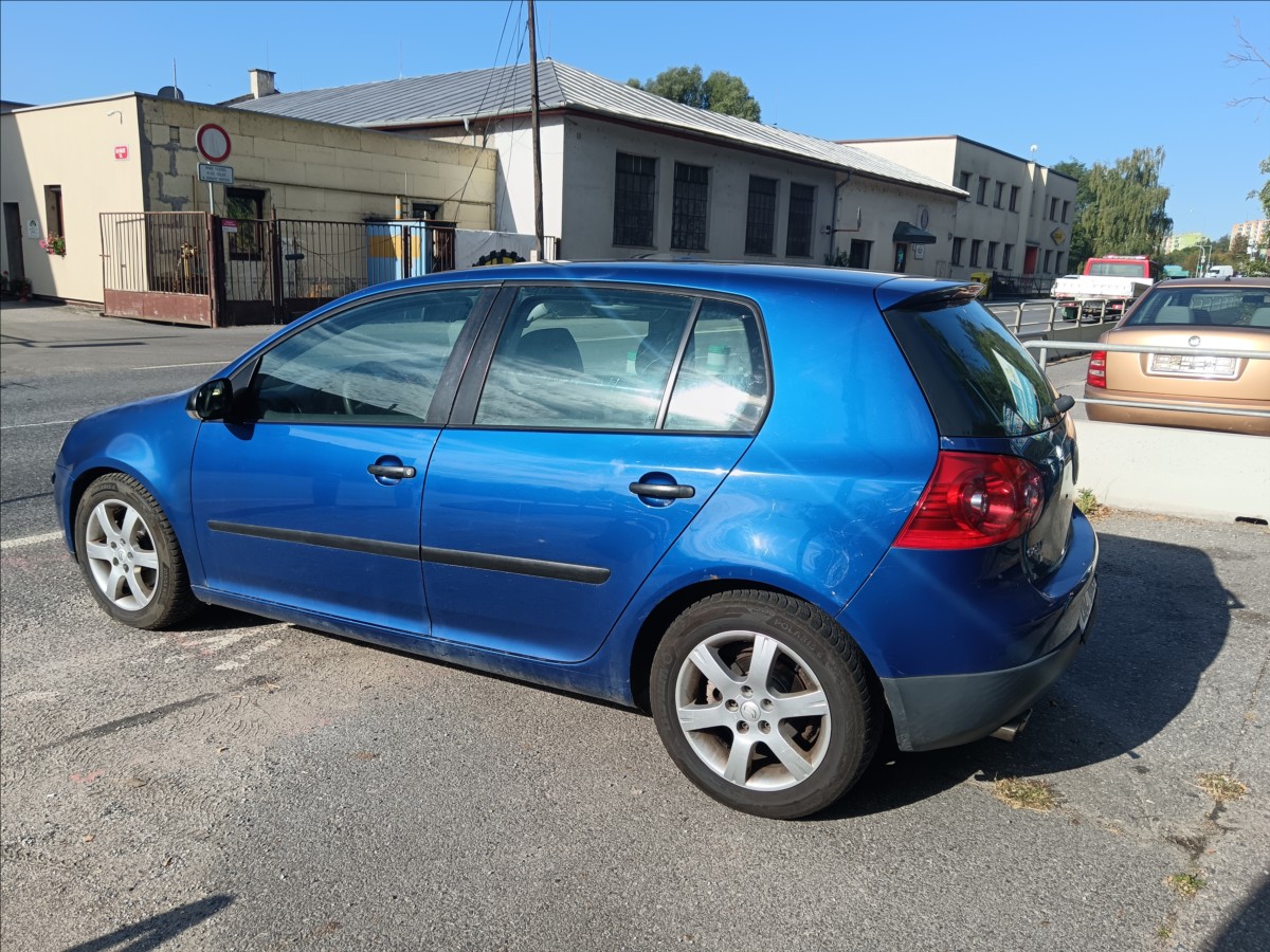 volkswagen-golf-2-0-tdi - 5