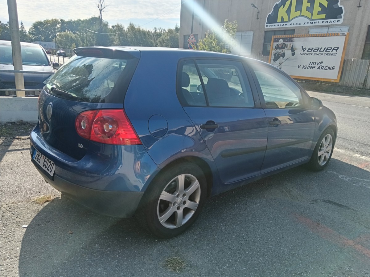 volkswagen-golf-2-0-tdi - 9