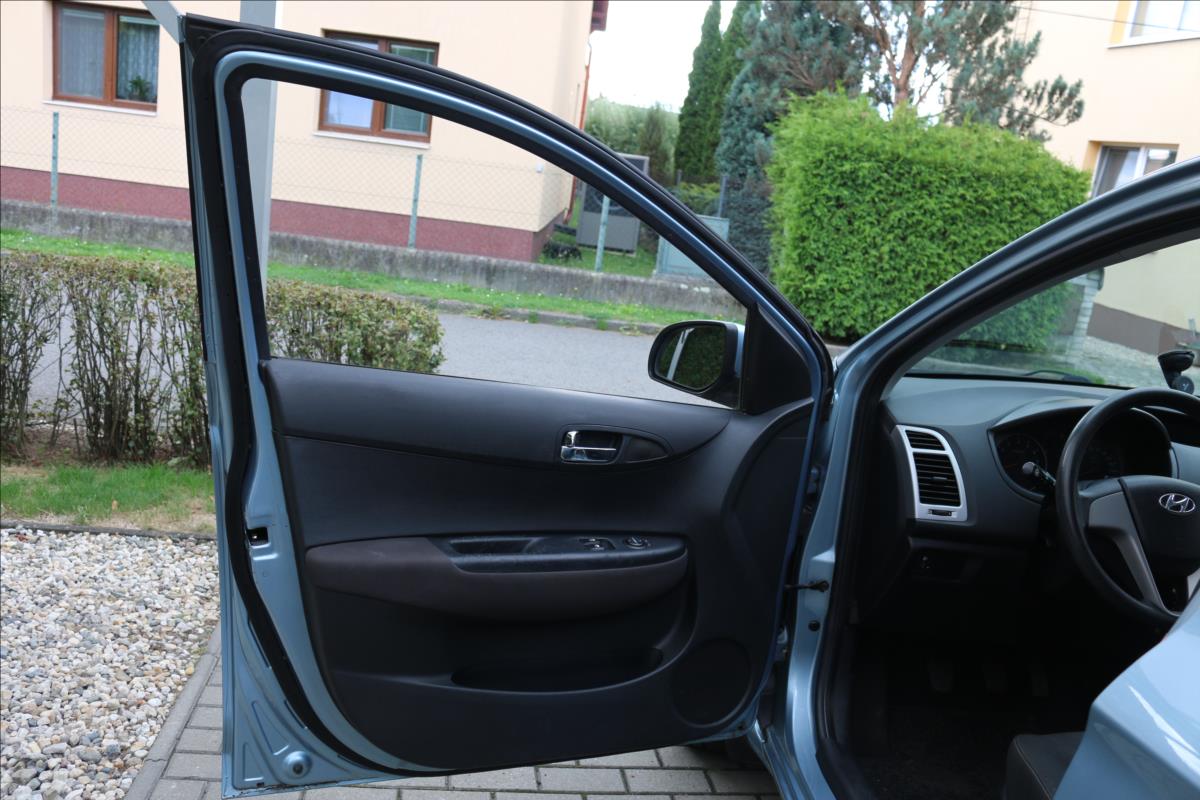 hyundai-i20-1-3-cr-klima-87000km - 6
