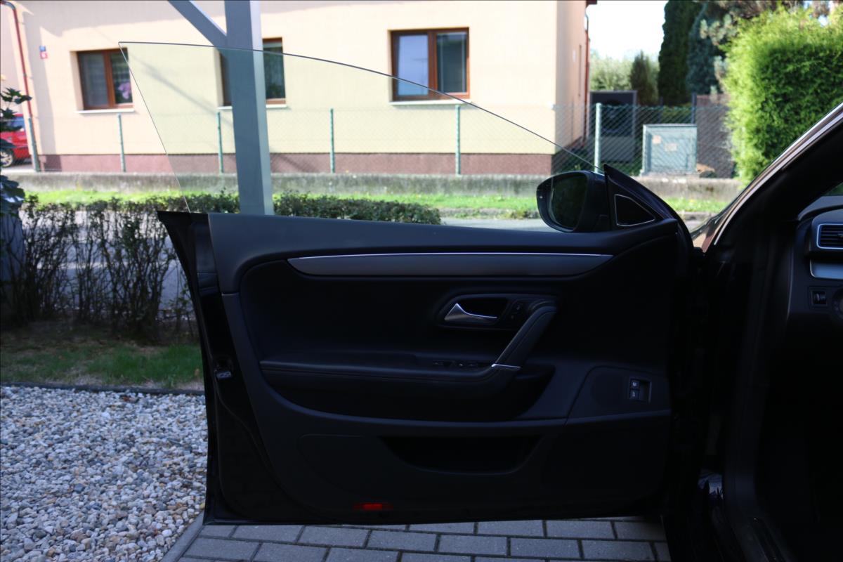 volkswagen-cc-2-0-155kw-cr-automat - 8