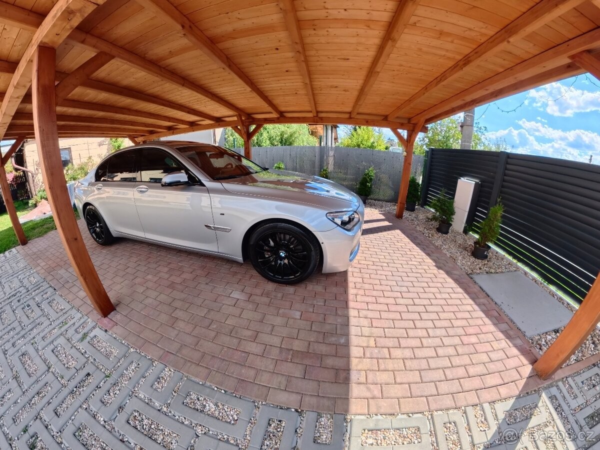 bmw-rada-7-4-4-v8-twinpower-turbo-450-koni - 1