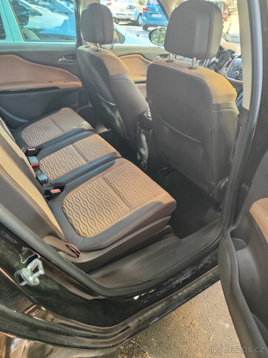 opel-zafira-1-6-c-tourer - 7
