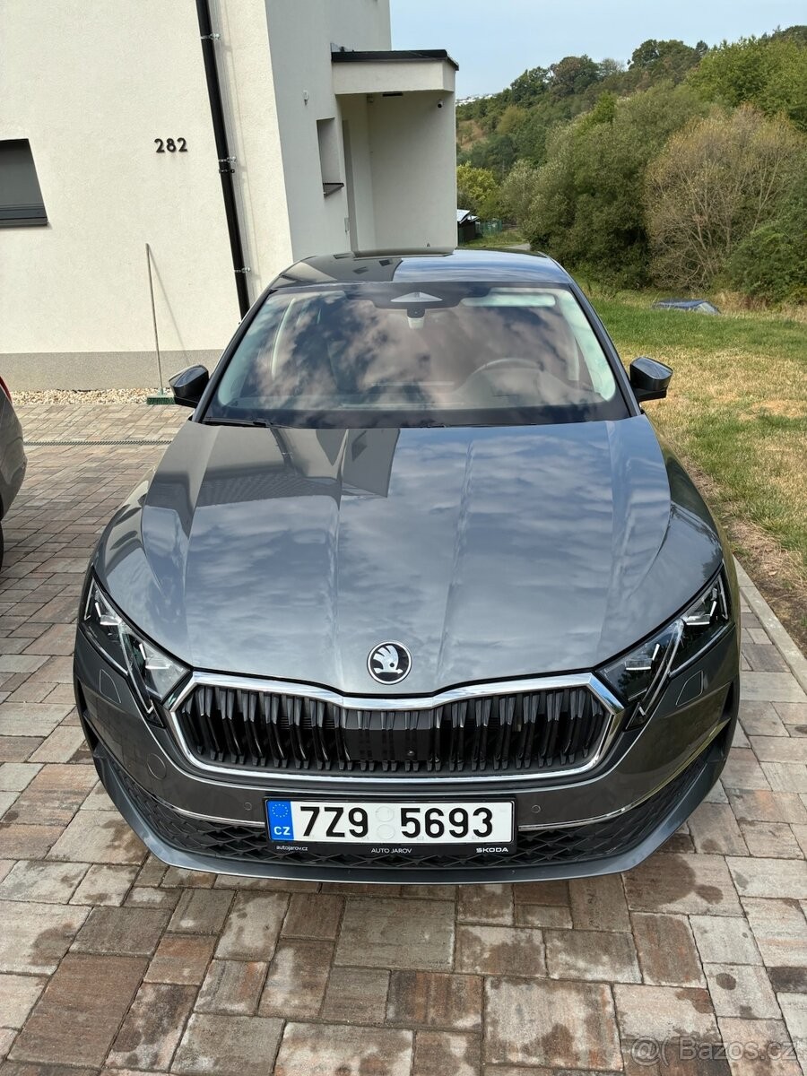 skoda-octavia-1-5-exclusive-selection - 5