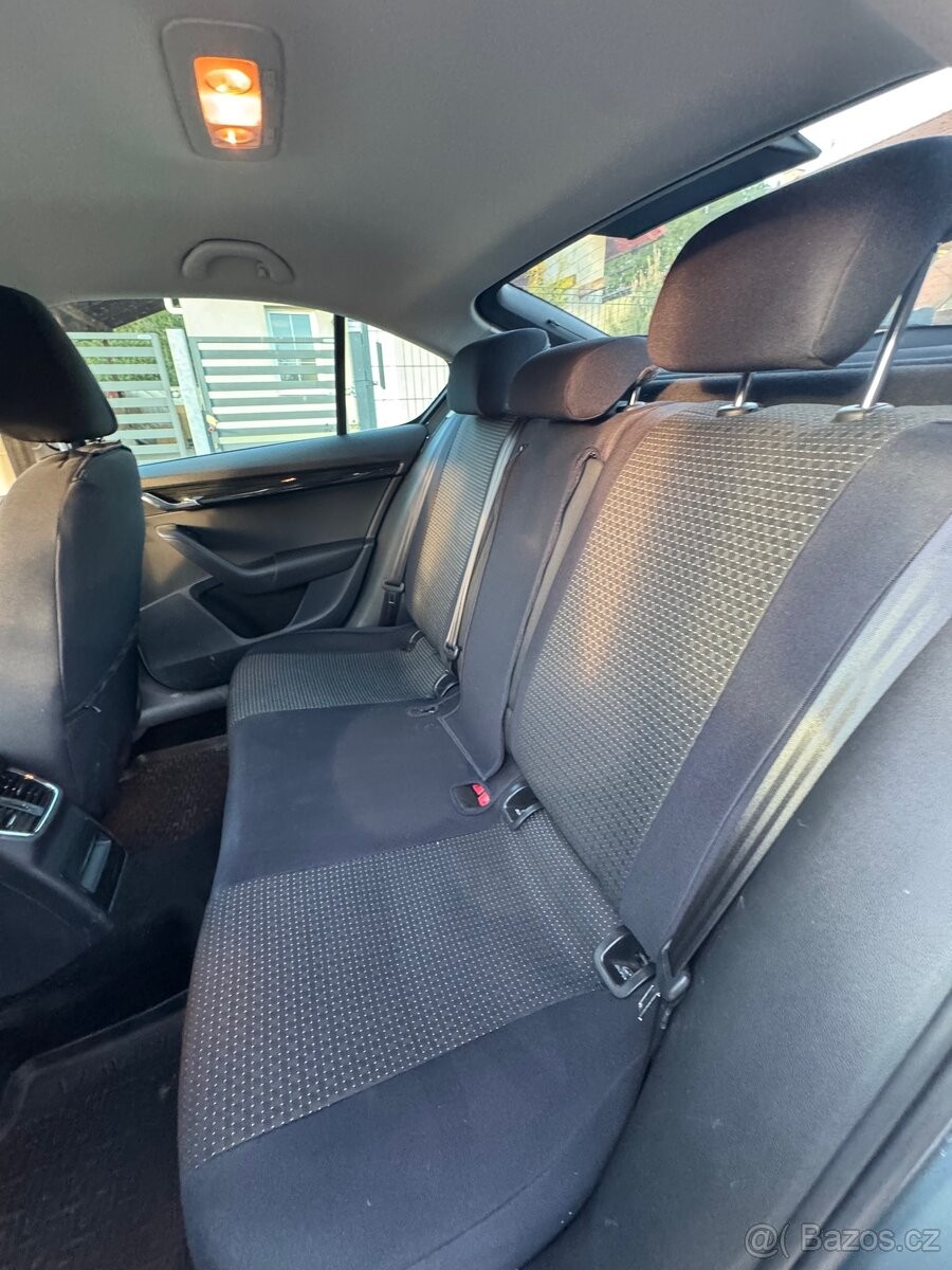 skoda-octavia-1-5-tsi-110-kw-2019 - 3