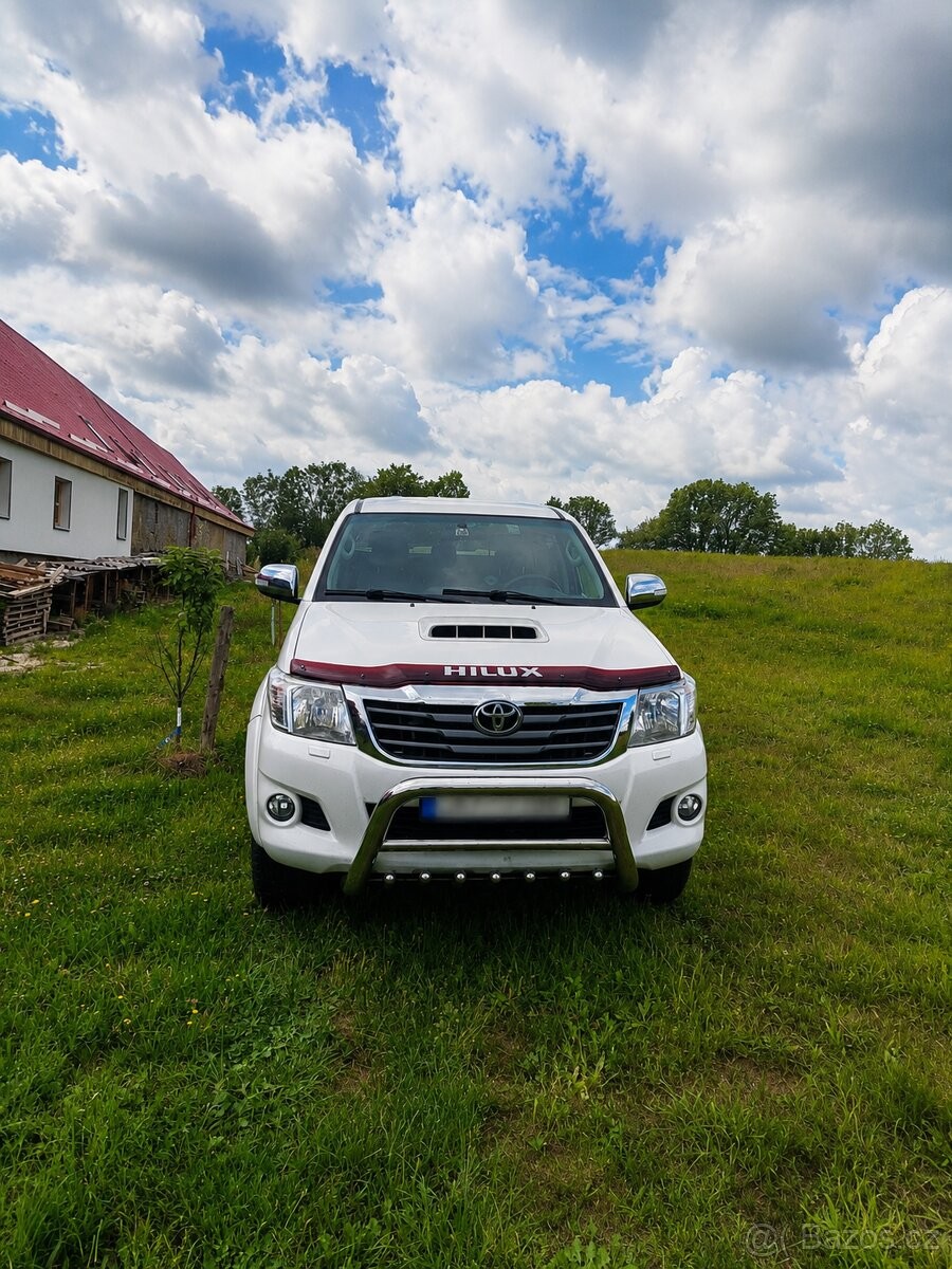 Toyota Hilux 2,5   d4d 2014, tažné, ČR