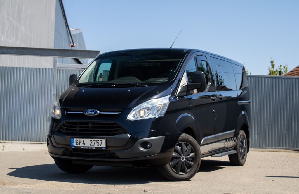 Ford Tourneo Custom 