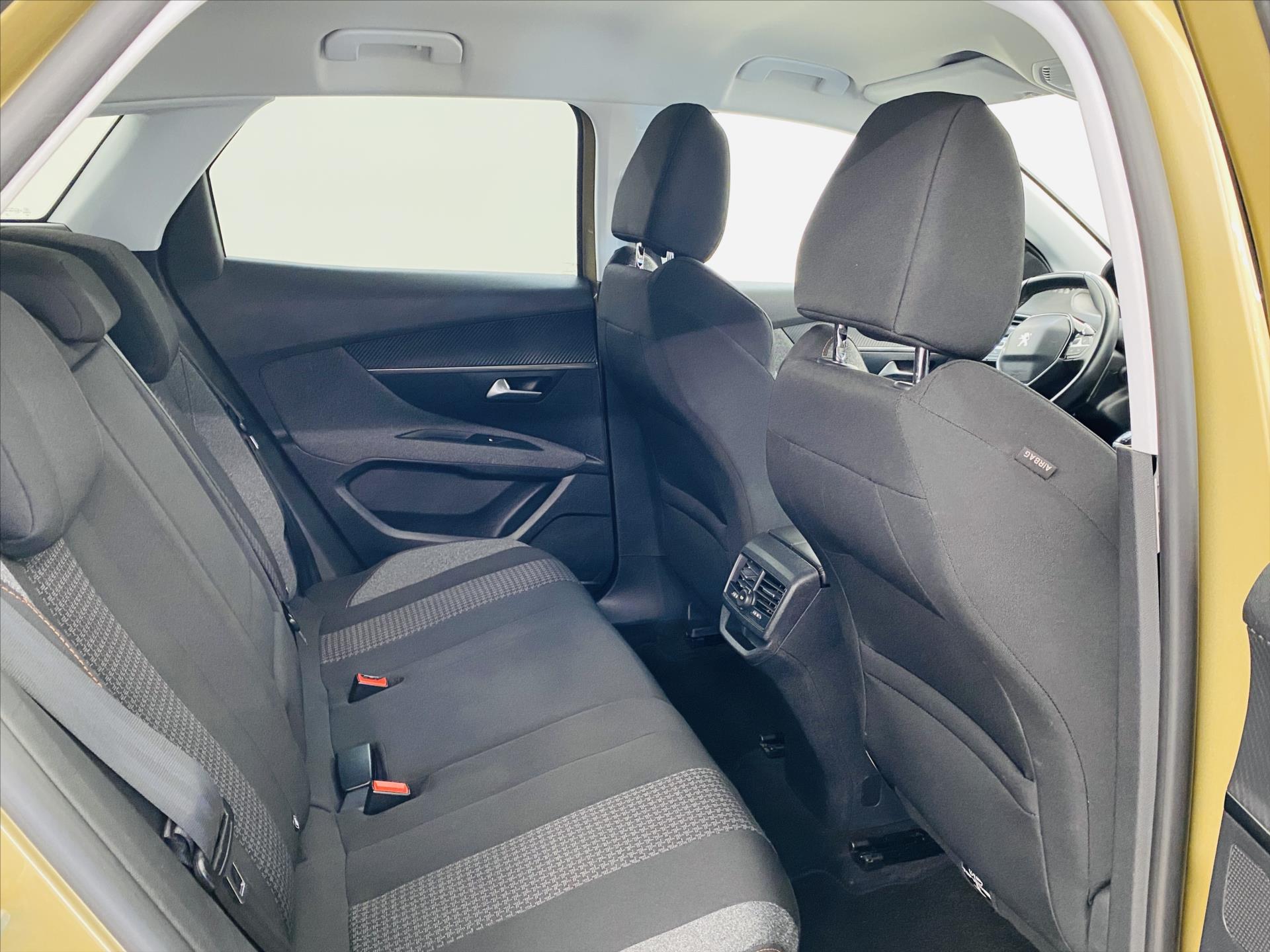 peugeot-3008-1-2-puretech-96kw-active - 6