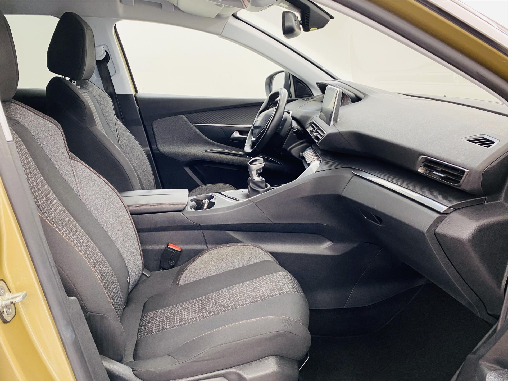 peugeot-3008-1-2-puretech-96kw-active - 7