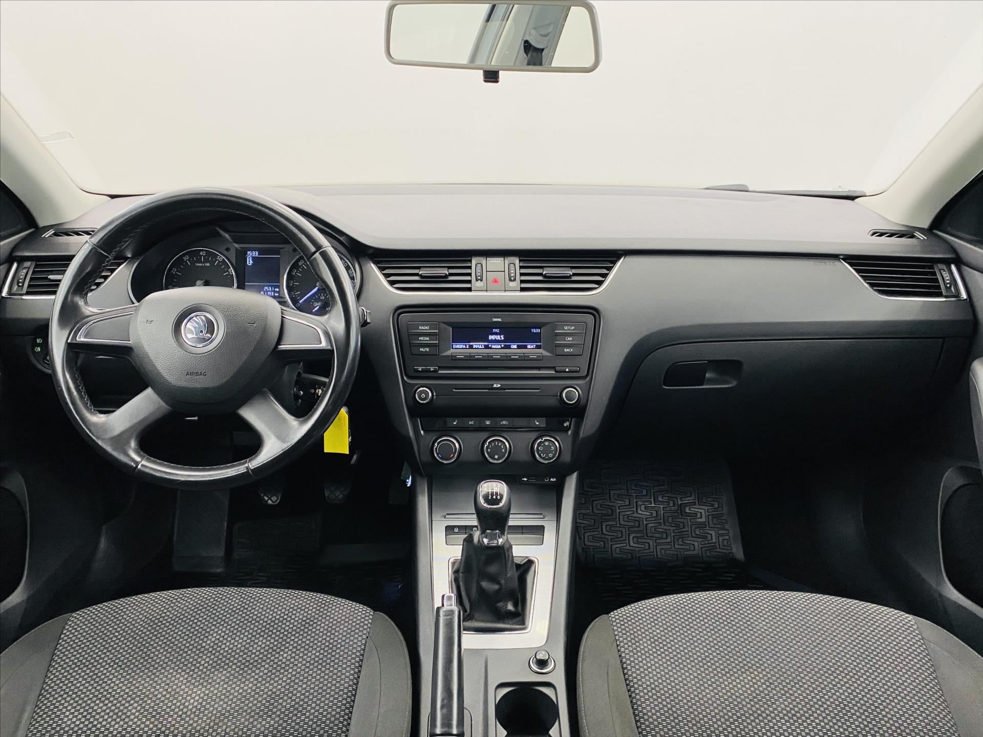 skoda-octavia-1-2-tsi-77-kw-klima - 8