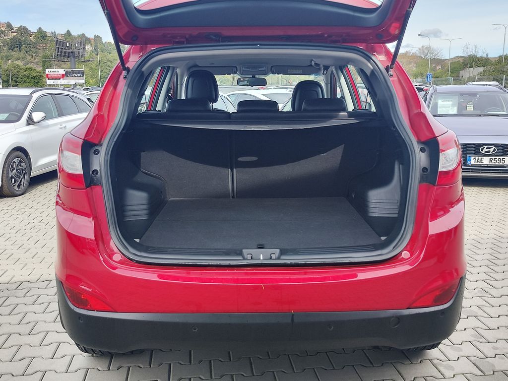 hyundai-ix35-1-7crdi-85kw-1-majitel - 8