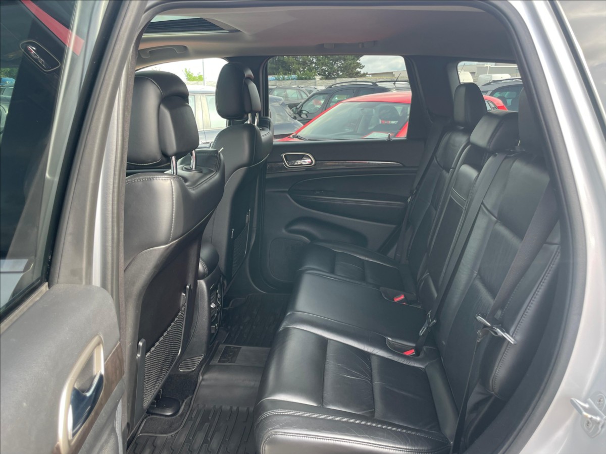 jeep-grand-cherokee-3-6-v-6 - 9
