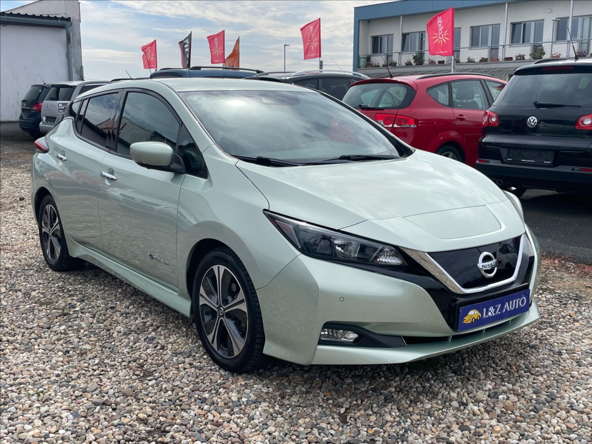 nissan-leaf-elektro-40kwh - 2