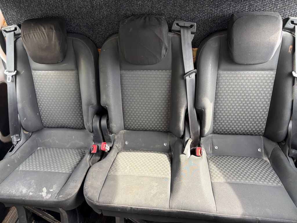 ford-transit-custom-l2-6-mist-rozvody-a-servis-ude - 7
