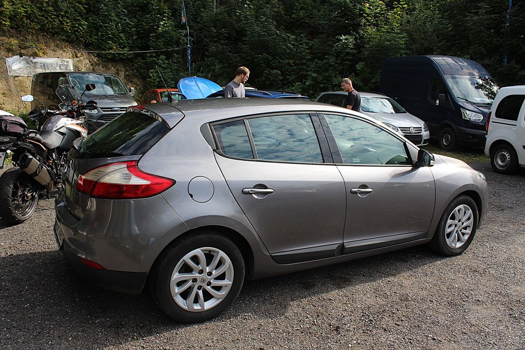 renault-megane-1-6-16-v-serv-knizka - 5