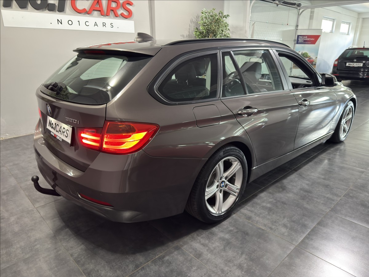 bmw-rada-3-2-0-320i-135kw-bi-xen-kuze-tz - 4