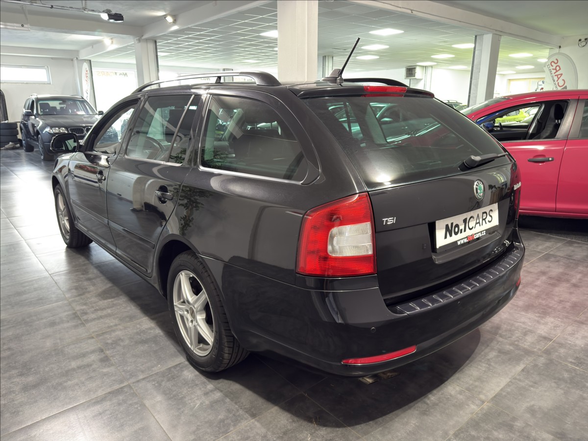 skoda-octavia-1-4-tsi-90kw-carplay-xenon - 3