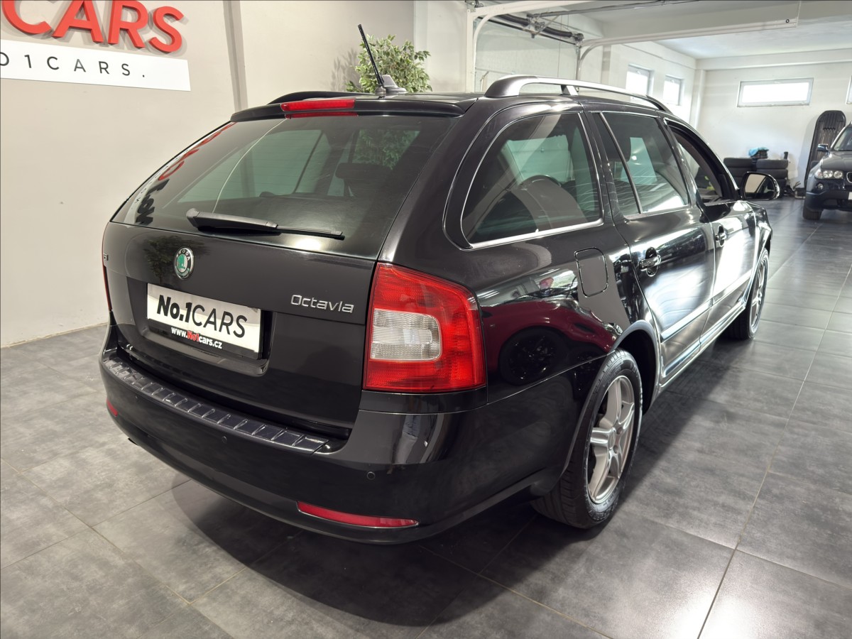 skoda-octavia-1-4-tsi-90kw-carplay-xenon - 4